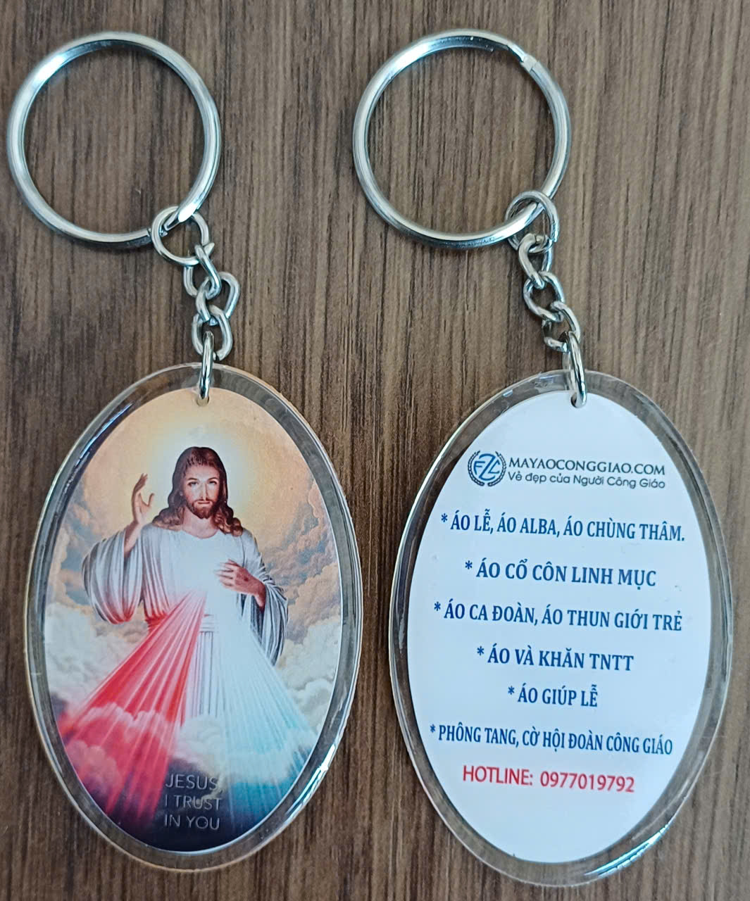 móc-khoa-cong-giáo1