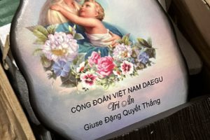 Quà Tặng Công Giáo Ý Nghĩa Và Độc Đáo.