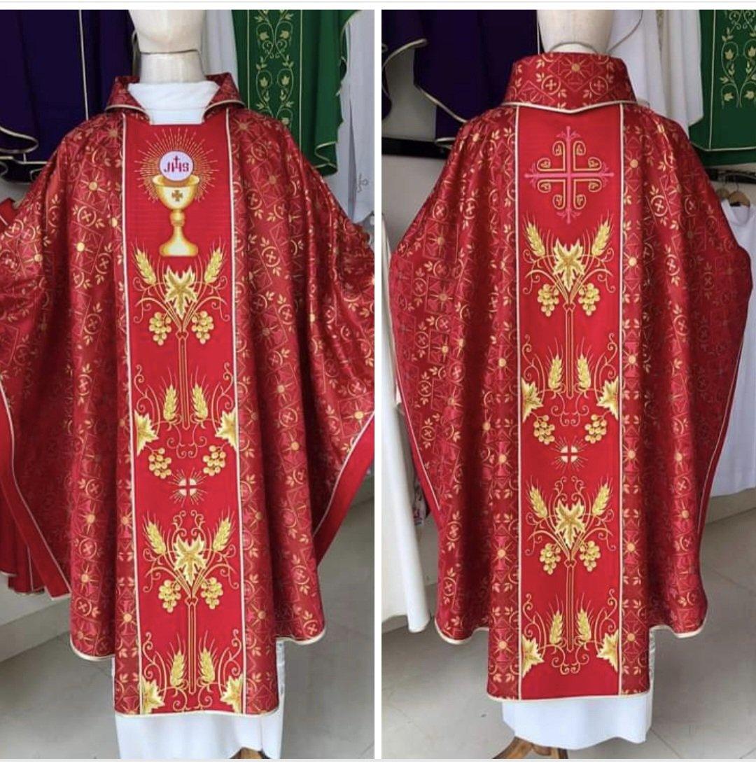 red-vestment-100_s2238